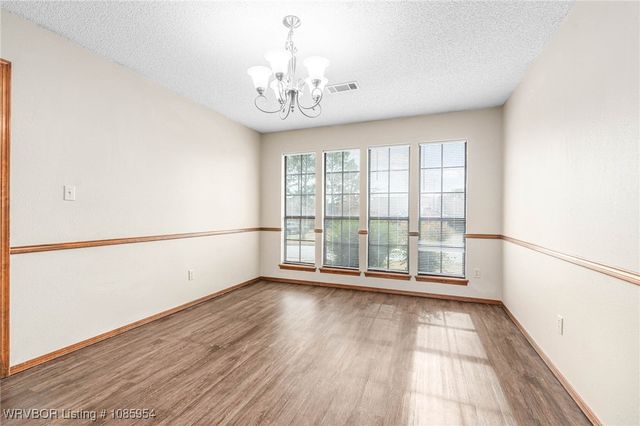 8107 Williamsburg Road, Fort Smith, AR 72903