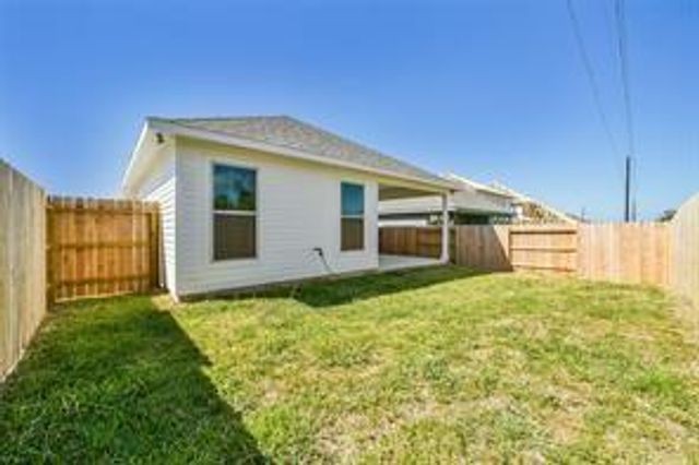 40708 Pessi Road, Magnolia, TX 77354