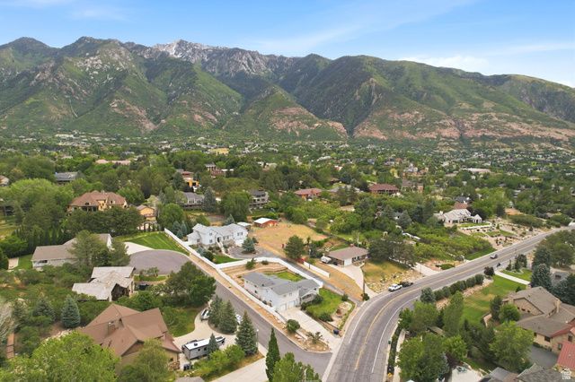 11095 S 2125 E, Sandy, UT 84092