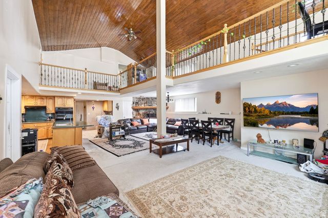 11095 S 2125 E, Sandy, UT 84092