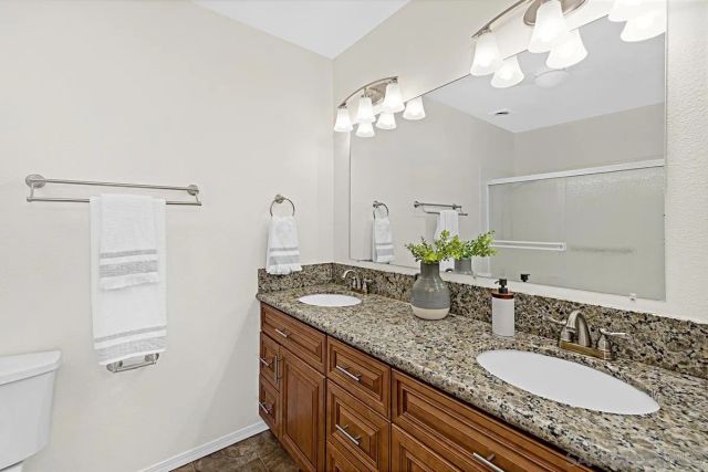 178 Fourth Ave 17, Chula Vista, CA 91910