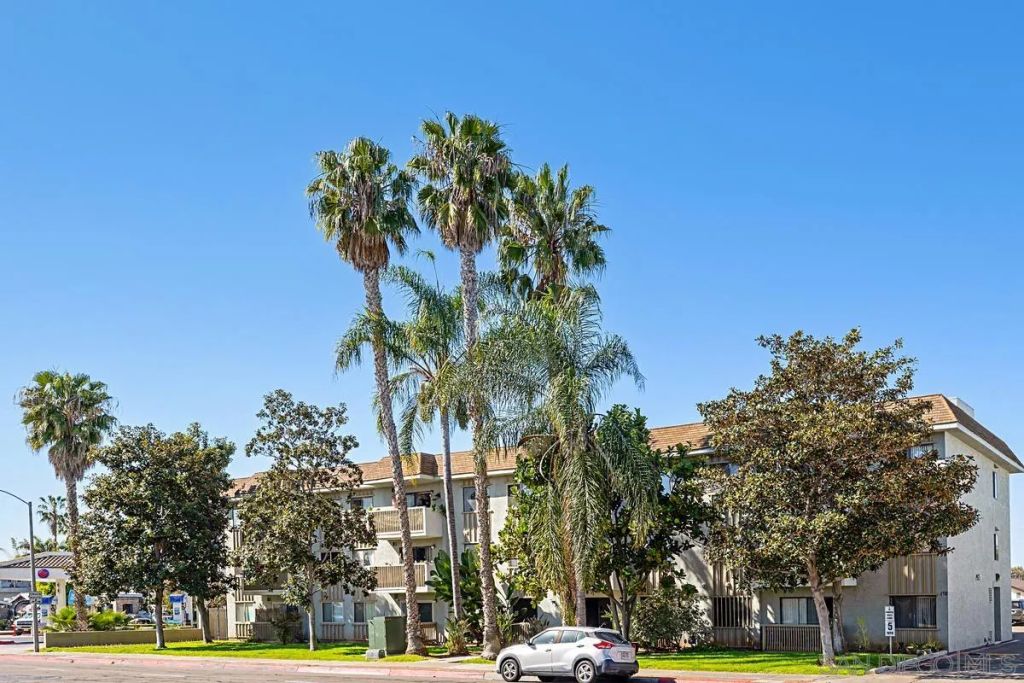 178 Fourth Ave 17, Chula Vista, CA 91910