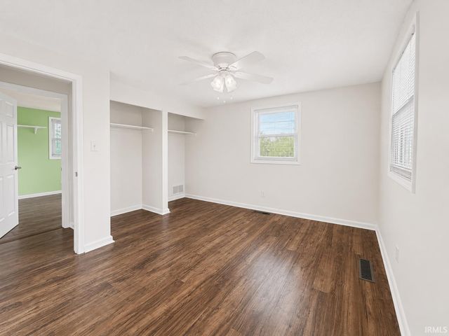 3516 Ivy League Drive, Fort Wayne, IN 46805