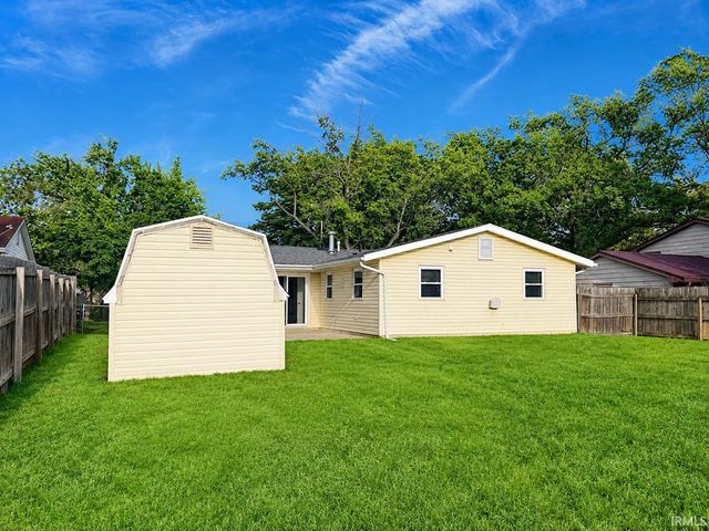 3516 Ivy League Drive, Fort Wayne, IN 46805