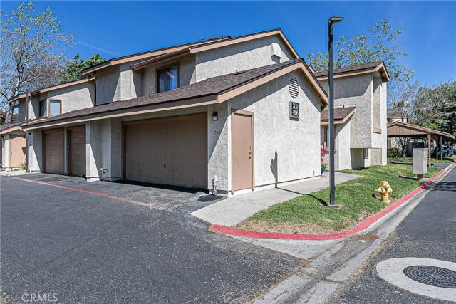 200 Village Circle, Lompoc, CA 93436
