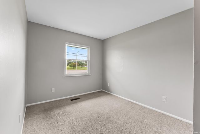 7133 Strawberry Drive, Fort Wayne, IN 46825