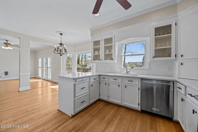 705 Kempton Drive, Greenville, NC 27834