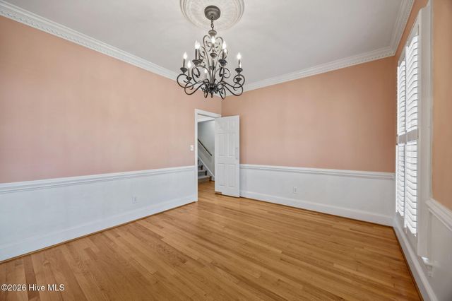 705 Kempton Drive, Greenville, NC 27834