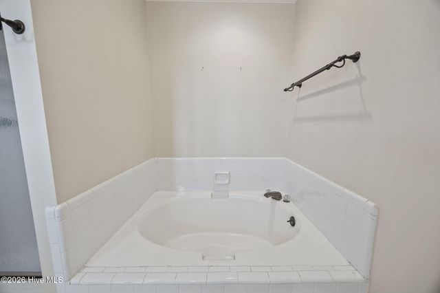 705 Kempton Drive, Greenville, NC 27834