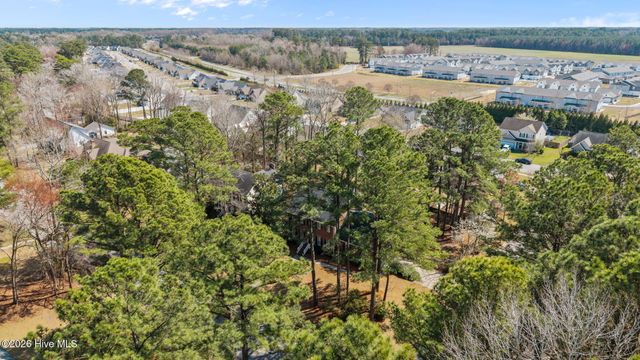 705 Kempton Drive, Greenville, NC 27834