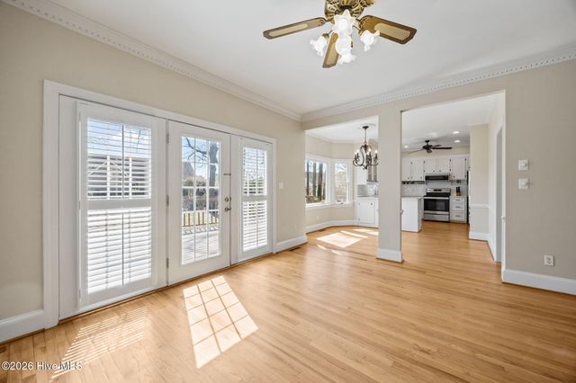 705 Kempton Drive, Greenville, NC 27834