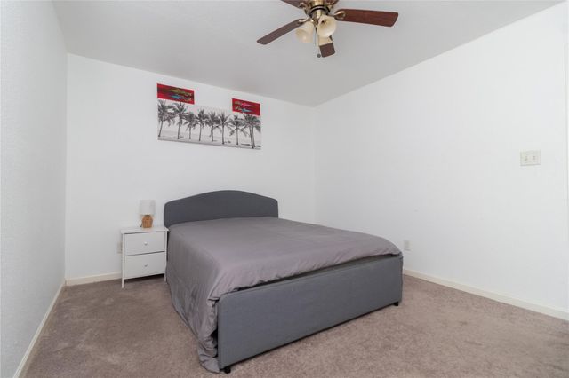 6202 Skyline Drive 29, Houston, TX 77057