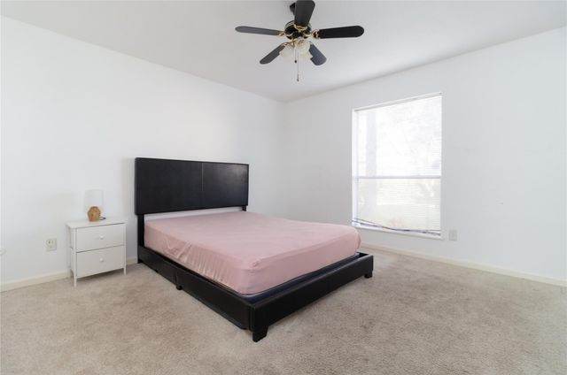 6202 Skyline Drive 29, Houston, TX 77057