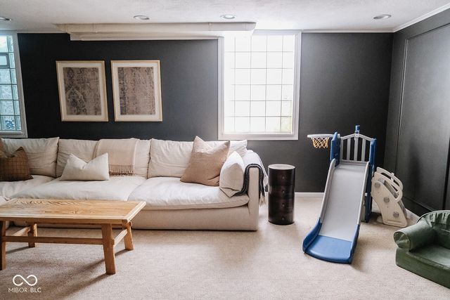 5939 Gladden Drive, Indianapolis, IN 46220