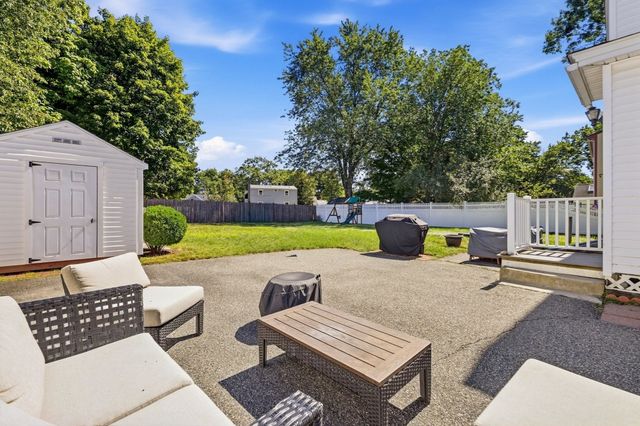 32 Marshall St, Tewksbury, MA 01876