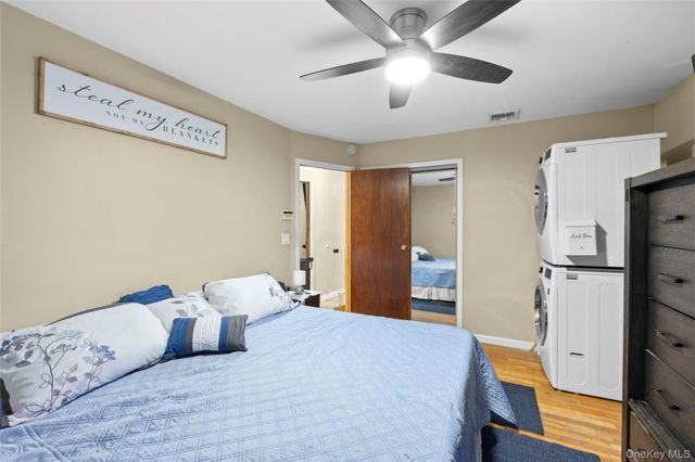 139 N Linden Street, Massapequa, NY 11758