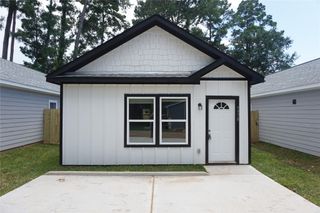 11755 White Cedar Street, Willis, TX 77318