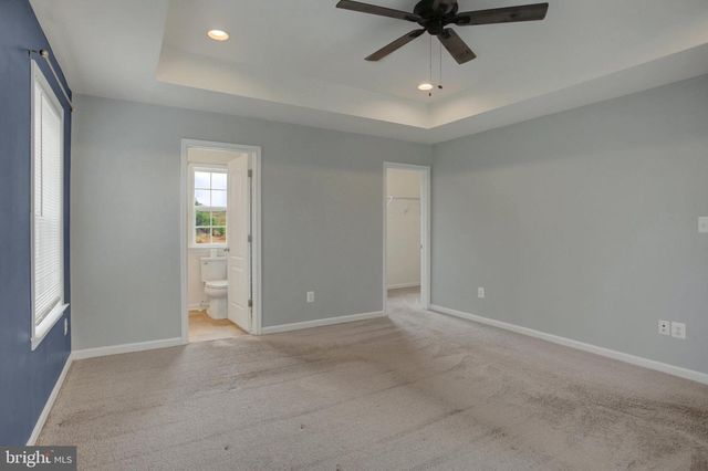 34 CHESTERFIELD RD, New Oxford, PA 17350