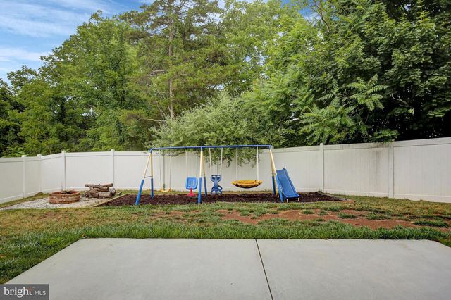 34 CHESTERFIELD RD, New Oxford, PA 17350