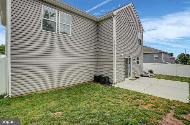 34 CHESTERFIELD RD, New Oxford, PA 17350