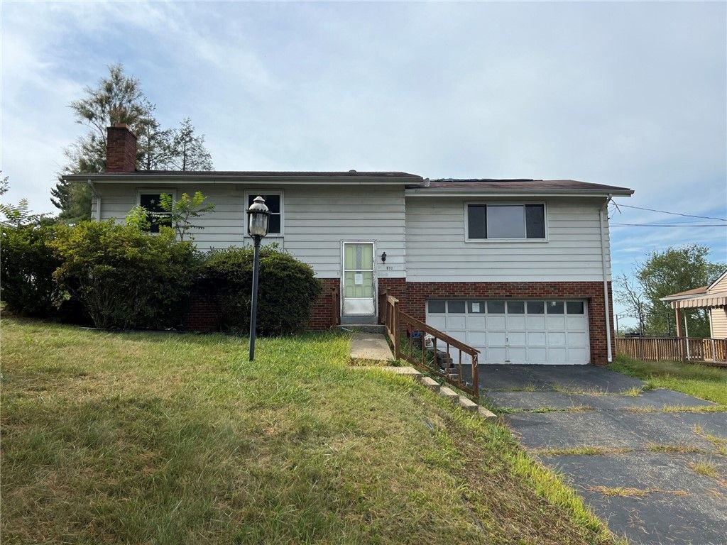 792 Beechland St, Homestead, PA 15120