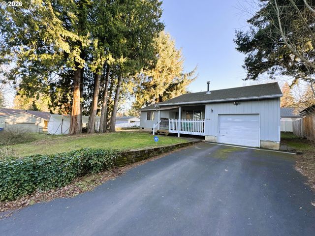 1918 Se REGNER Rd, Gresham, OR 97080