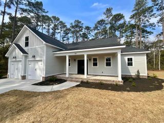 33 Hope Ln., Pawleys Island, SC 29585
