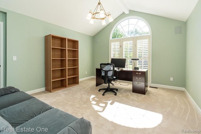 670 Cherry Tree Lane, Rochester Hills, MI 48306