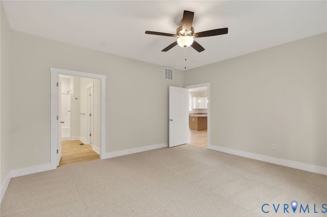 115 E Sunrise Dr, Warsaw, VA 22572