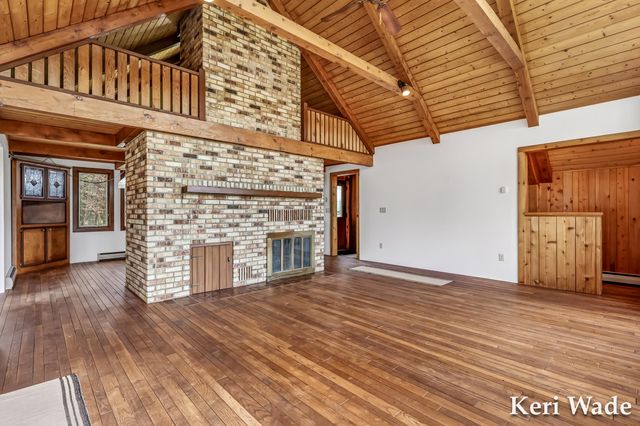 5214 Scenic Drive, Whitehall, MI 49461