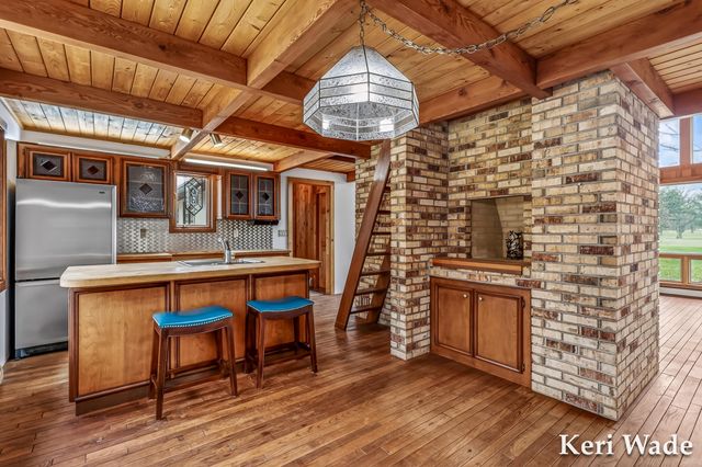 5214 Scenic Drive, Whitehall, MI 49461