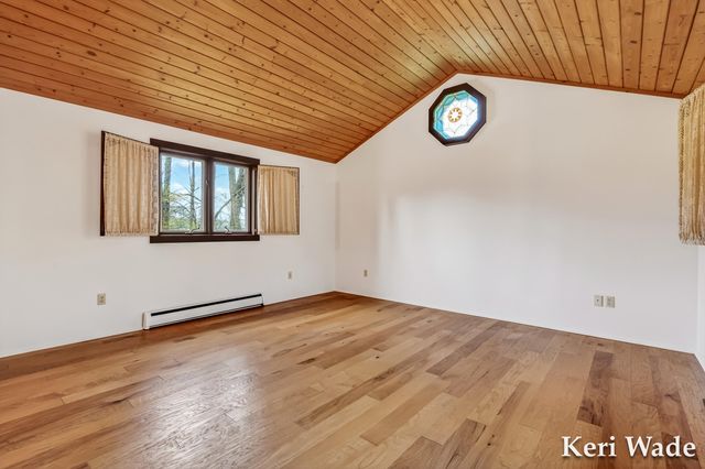 5214 Scenic Drive, Whitehall, MI 49461