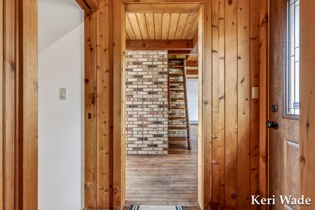 5214 Scenic Drive, Whitehall, MI 49461