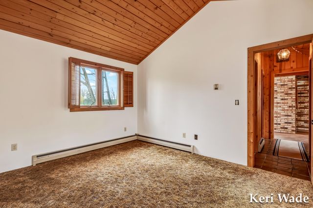 5214 Scenic Drive, Whitehall, MI 49461