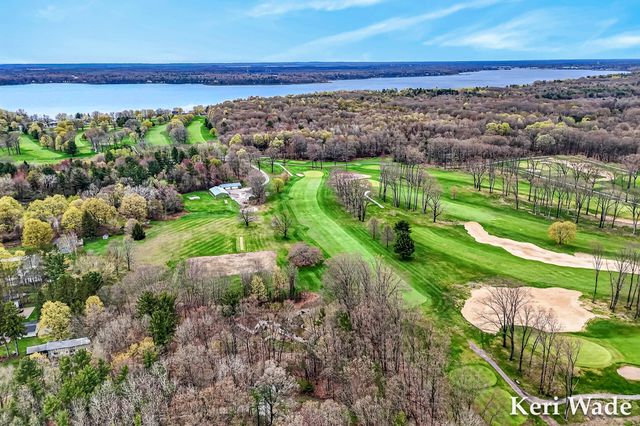5214 Scenic Drive, Whitehall, MI 49461