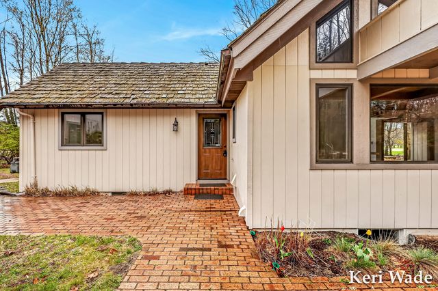 5214 Scenic Drive, Whitehall, MI 49461