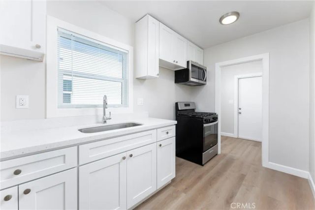 1412 Ravenna, Wilmington, CA 90744