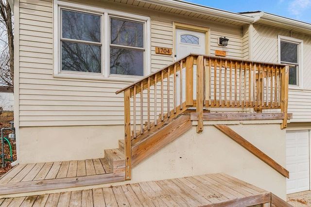 1704 N Emery Street, Independence, MO 64050