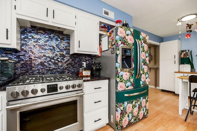 1704 N Emery Street, Independence, MO 64050