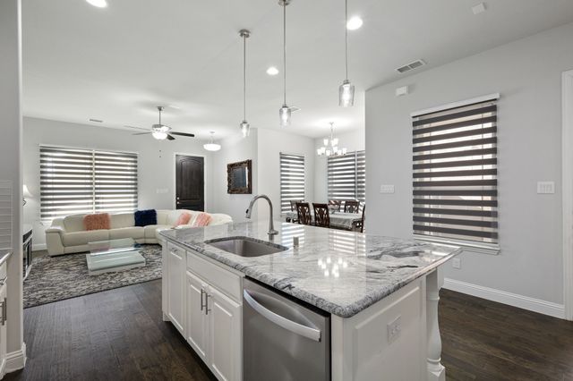 177 Mccartt Drive, Lewisville, TX 75067