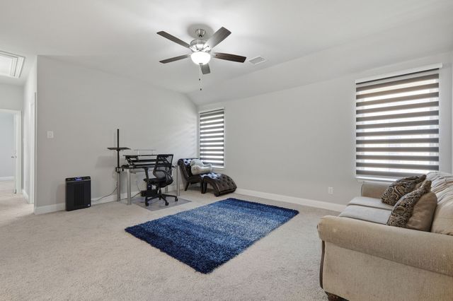 177 Mccartt Drive, Lewisville, TX 75067