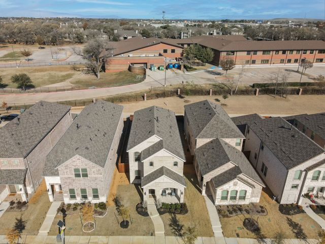 177 Mccartt Drive, Lewisville, TX 75067