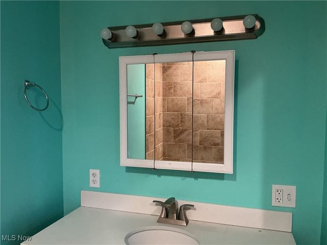 6153 Branch Circle Road, Zanesville, OH 43701