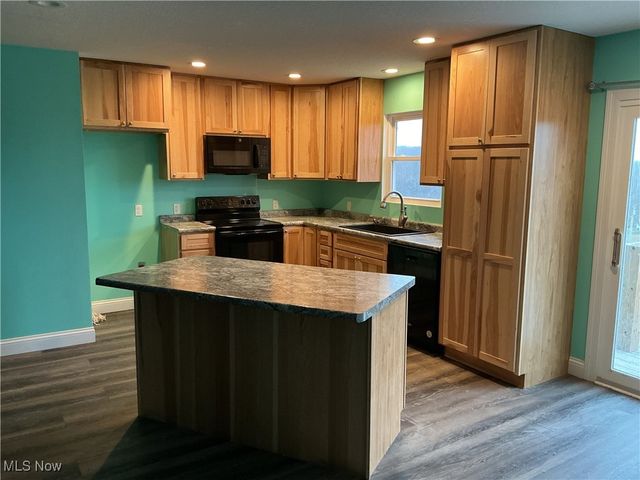 6153 Branch Circle Road, Zanesville, OH 43701