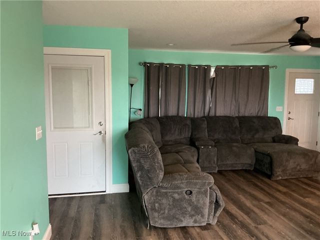 6153 Branch Circle Road, Zanesville, OH 43701