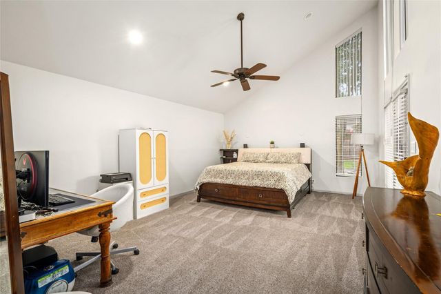 7409 S Rice Avenue, Bellaire, TX 77401