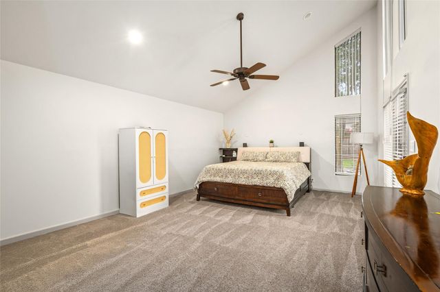 7409 S Rice Avenue, Bellaire, TX 77401