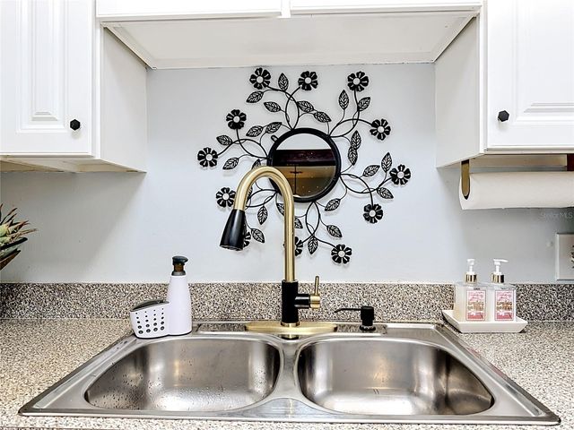 2705 ARC DRIVE, Orlando, FL 32826