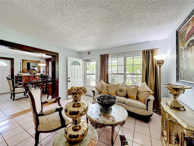 2705 ARC DRIVE, Orlando, FL 32826