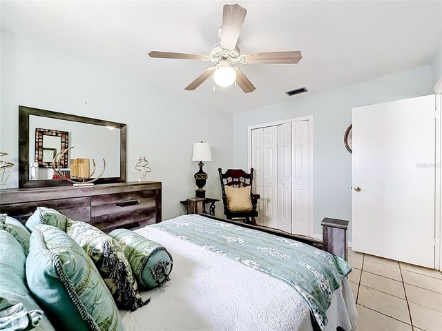 2705 ARC DRIVE, Orlando, FL 32826